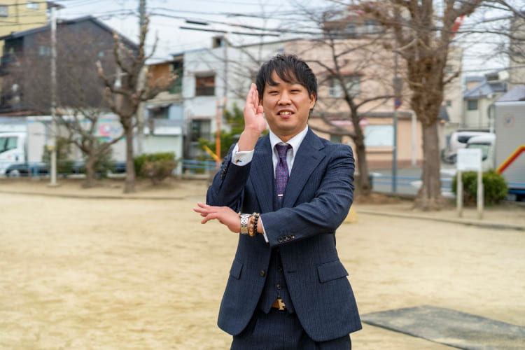 大越 孝彦